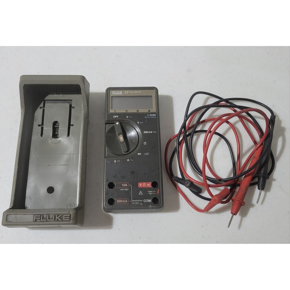 FLUKE 77 - DIGITAL MULTIMETER WITH TEST LEADS WORKS TESTED